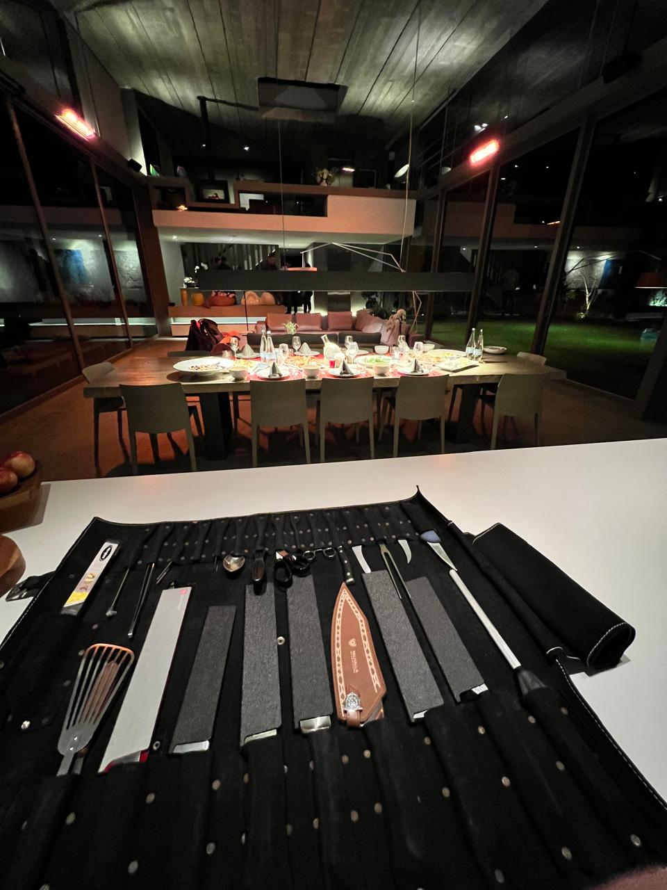 Professional knife roll